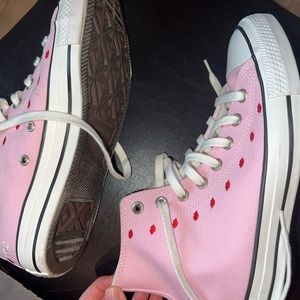 Converse Valentine’s Day Crafted with Love high top pink size 9.5